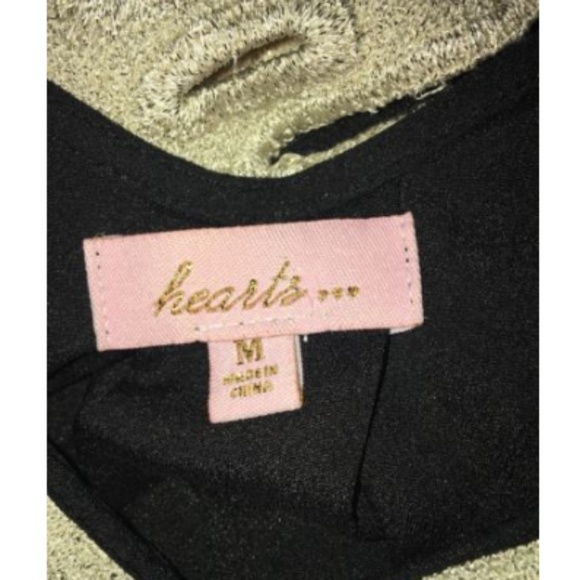 Hearts Blouse 3/4 Sleeve Key Hole Neck Size M - Picture 5 of 5